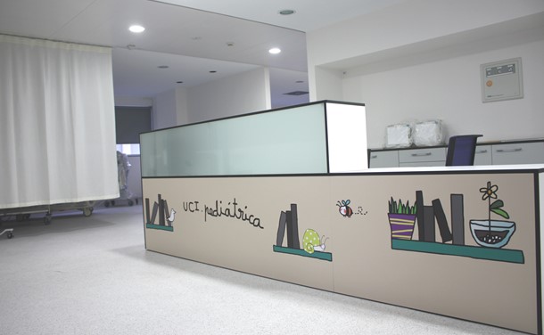 Hospital-de-Burgos-Espanna-Pediatria-mostrador