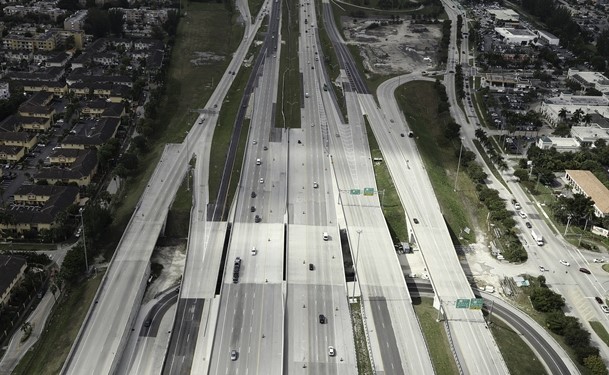 intercambiador-autopistas-826-836-1-