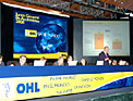 La imagen muestra la entrega del Prêmio Denatran de educación vial a OHL Brasil