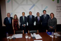 Imagen que muestra a Juan-Miguel Villar Mir, presidente del Gurpo Villar Mir de OHL, en la segunda edición de la semana de la ingeniería de caminos en Madrid en calidad de copatrocinador