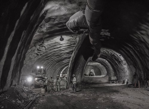2PREMIO 19-Dentro-del-túnel.-Autopista-Américo-Vespucio-Oriente_