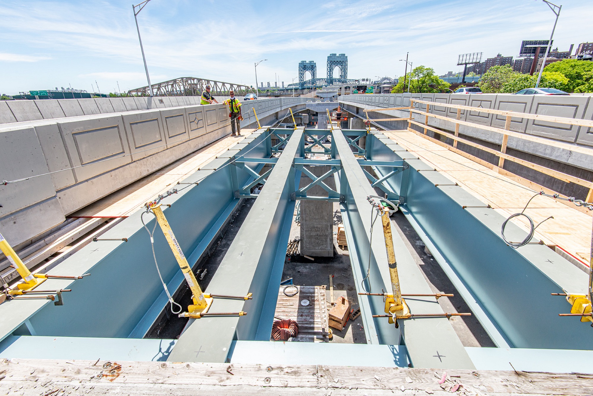 STEEL GIRDERS BTWN. PIER K-13 TO NB-5 - DIRECTION FACING: SOUTH