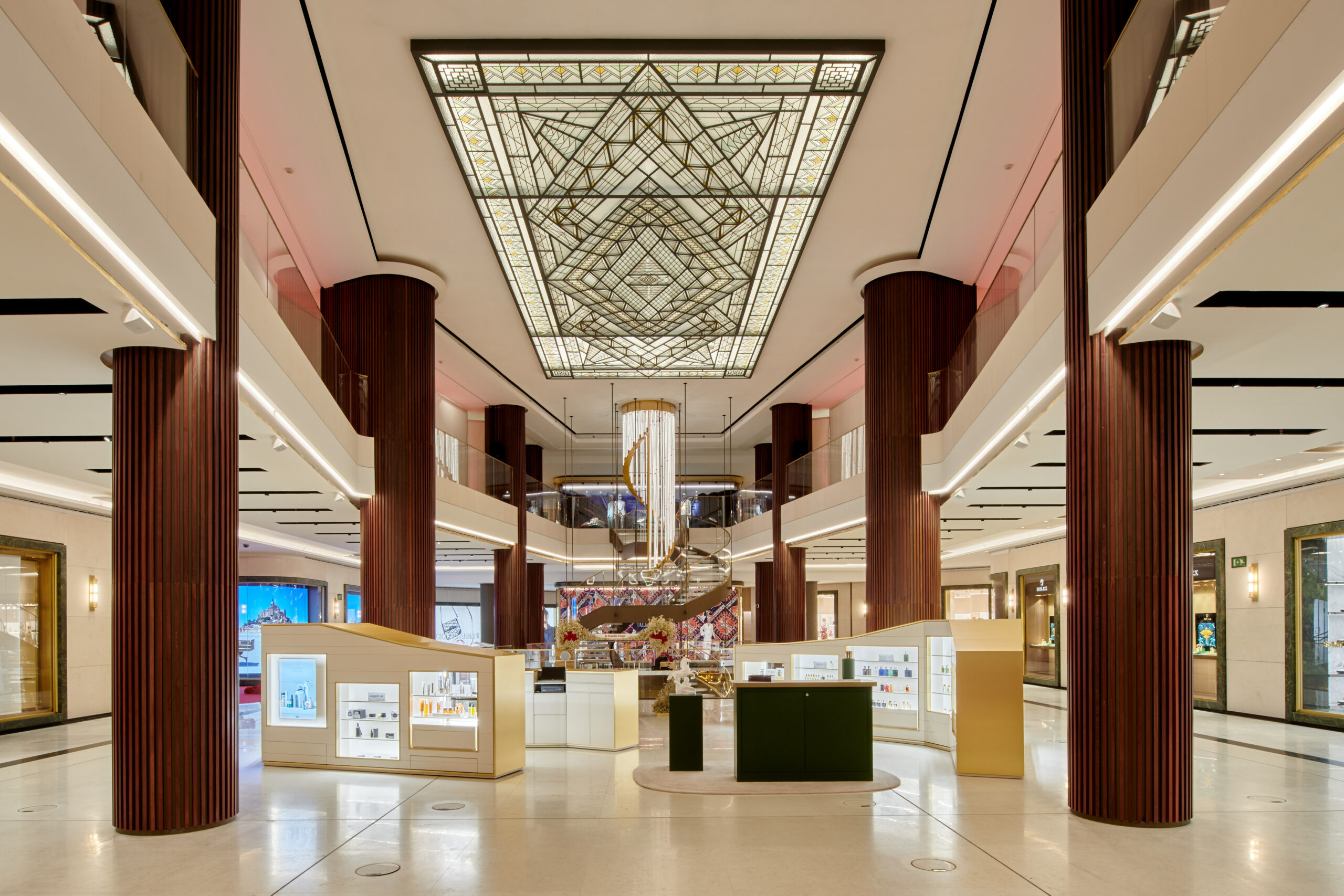 6. GALERÍA CANALEJAS @danielschaeferstudio
